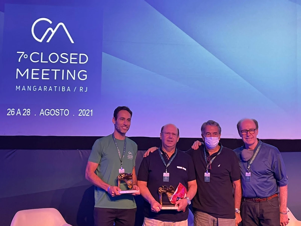 Homenagem no 7º Closed Meeting