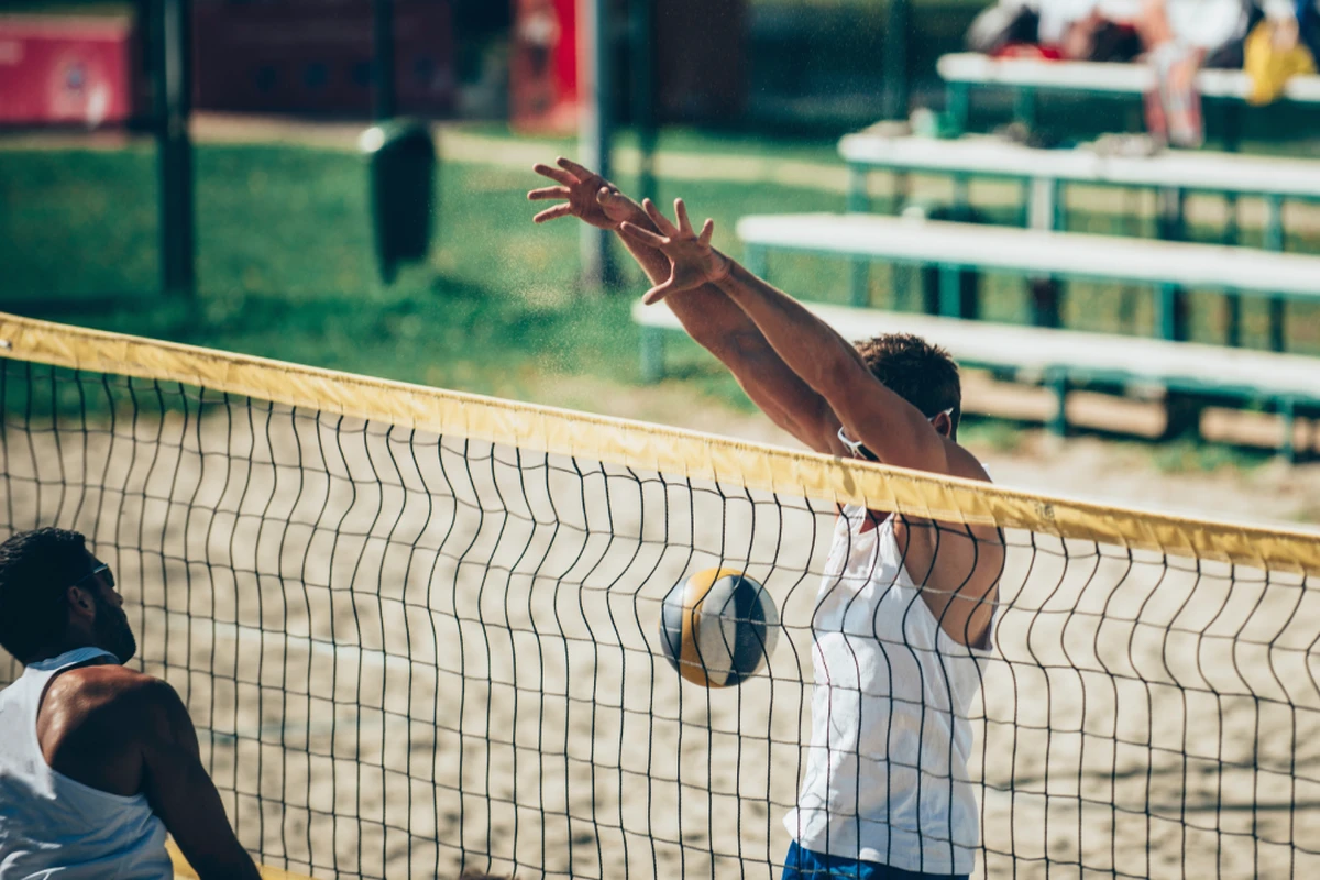 Verão impulsiona prática esportiva e aumenta casos de lesões no ombro